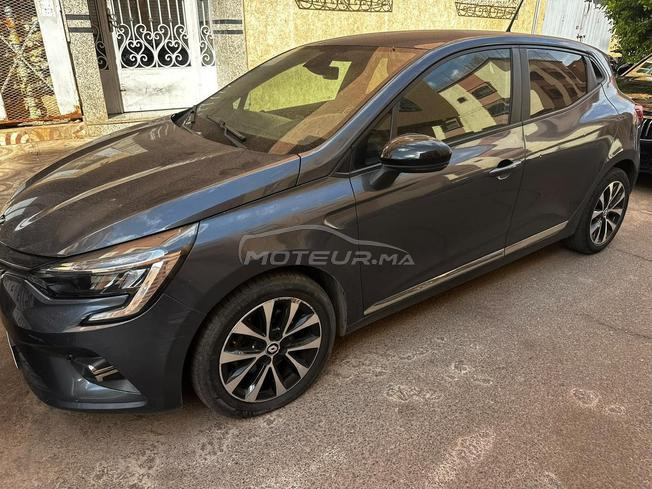 Clio 5 modèle 2023 tt options start/stop