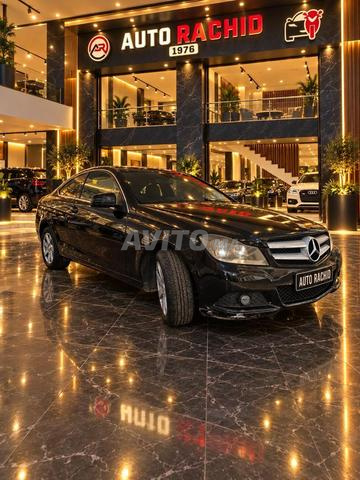 C250 CDI modèle 2011. 148000km WW Maroc - 2
