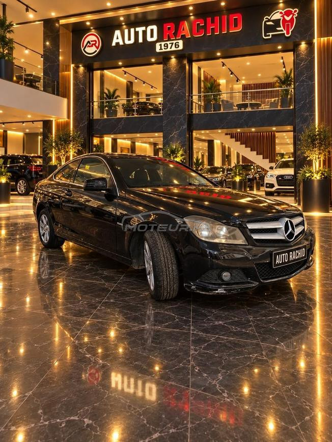 c250 cdi model 2011.   148000km ww maroc 