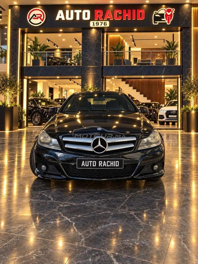 c250 cdi model 2011.   148000km ww maroc 