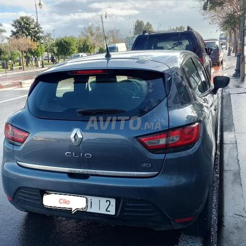 Renault Clio Diesel Manuelle 2017 à Salé - 2
