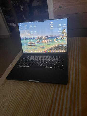 ماك بوك برو M4 14 بوصة - 16 جيجابايت - 512 جيجابايت