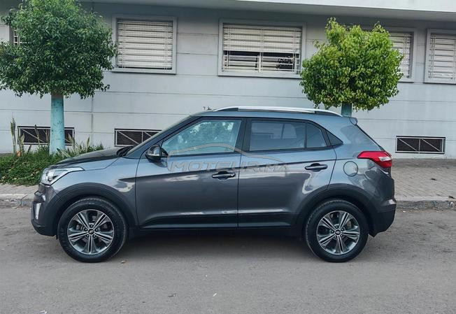 Hyundai creta distinctive plus  2017