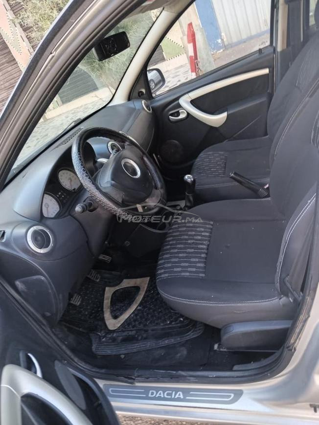 Dacia sandero essence 2011 mzyana 
