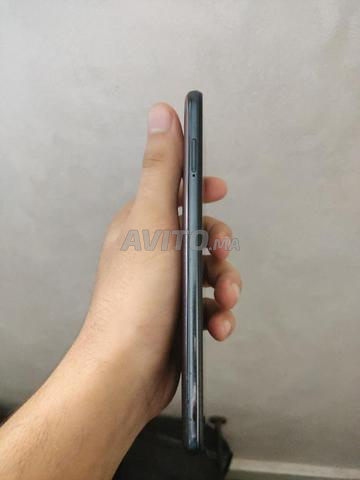 Xiaomi Poco X3 NFC 128go stockage 6go RAM - 2