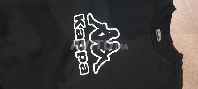 Je jure que j'ai acheté à Dubaï chez Kappa - 2