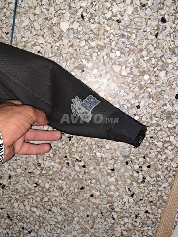ملابس بحر شبه جديدة - 2