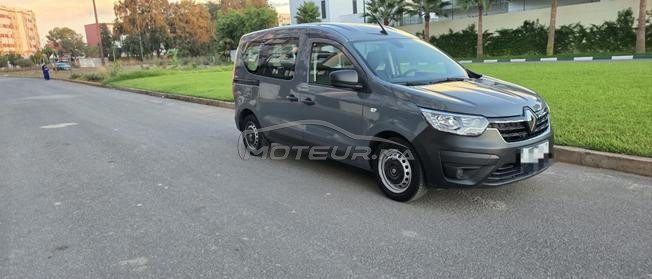  MODEL 2024 KM 131.000 CLIMATISÉ  PRIX 150.000DH