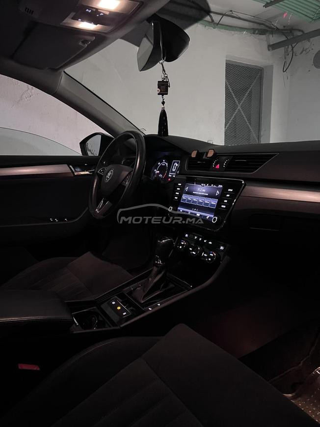Skoda Superb Diesel Automatique 2019 à Casablanca