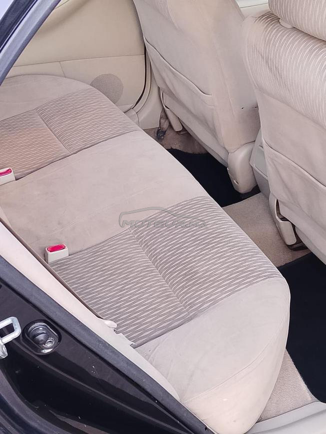 Corolla trés propre