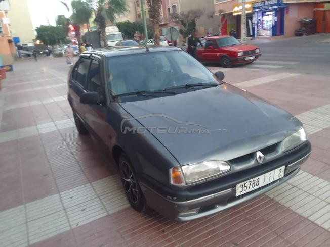 للبيع Renault 19 Diesel في حالة جيدة 