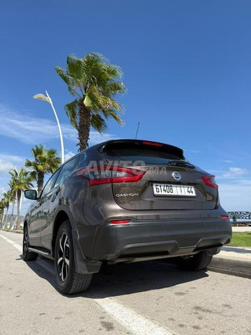 Nissan Qashqai - 2