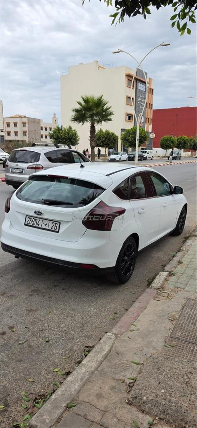 ford focus titanium 