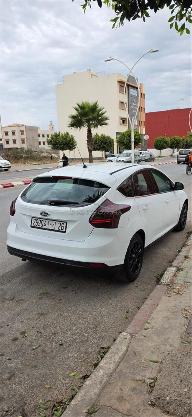 ford focus titanium 