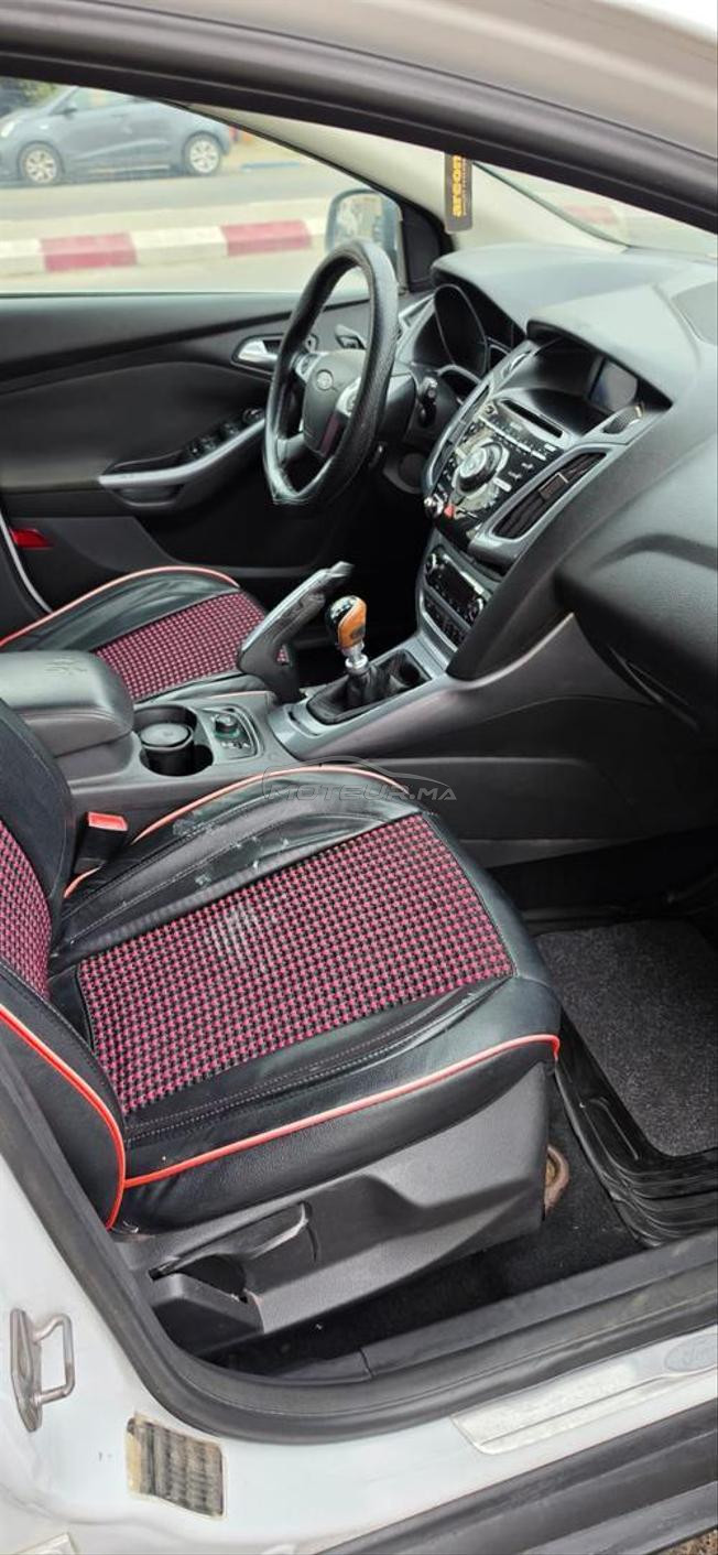ford focus titanium 