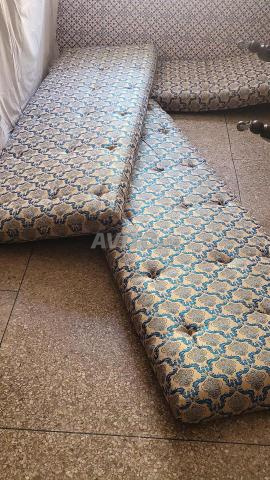 إنها جلسة صحراوية جديدة تمامًا وغير مستعملة