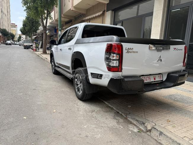 Mitsubishi L200 sportero 2022