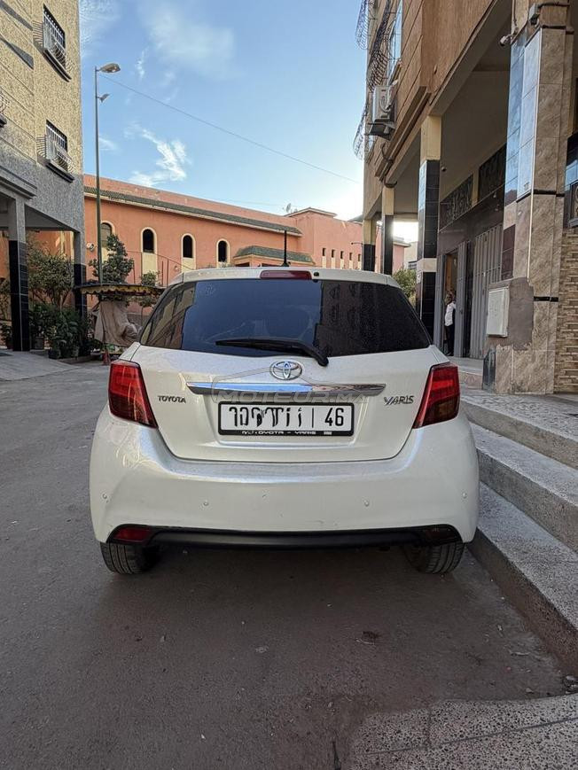 Toyota Yaris Essence Manuelle 2018 à Tit Mellil