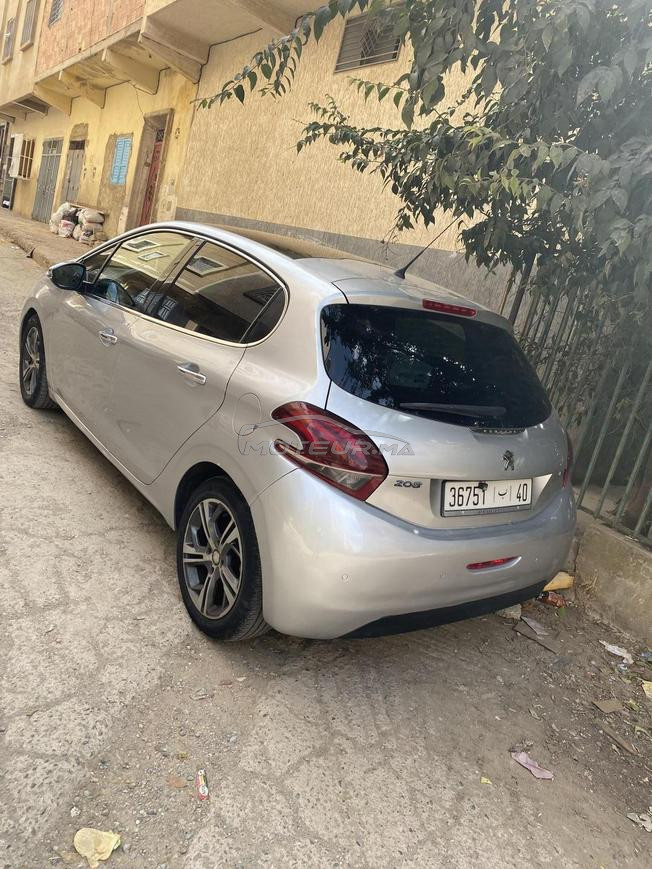 بيجو 208 ديزل يدوي 2016 في مكناس
