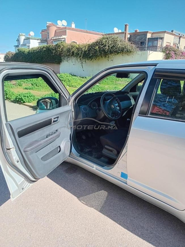 Suzuki swift à vendre 