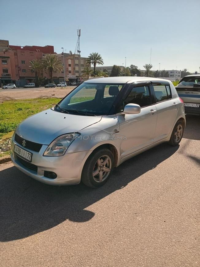 Suzuki swift à vendre 