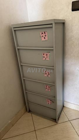 Armoire métallique à claquettes - 2