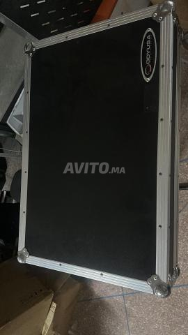 Pioneer XDJ RX3 et Flight Case et Support X - 2