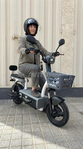 SCOOTER ÉLECTRIQUE E1 - 2