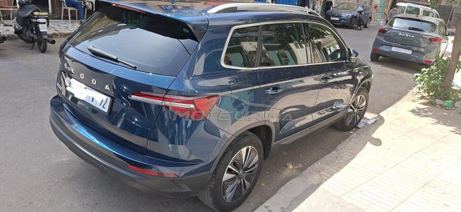 Skoda Karoq 2023 automatique  1ère main à vendre 