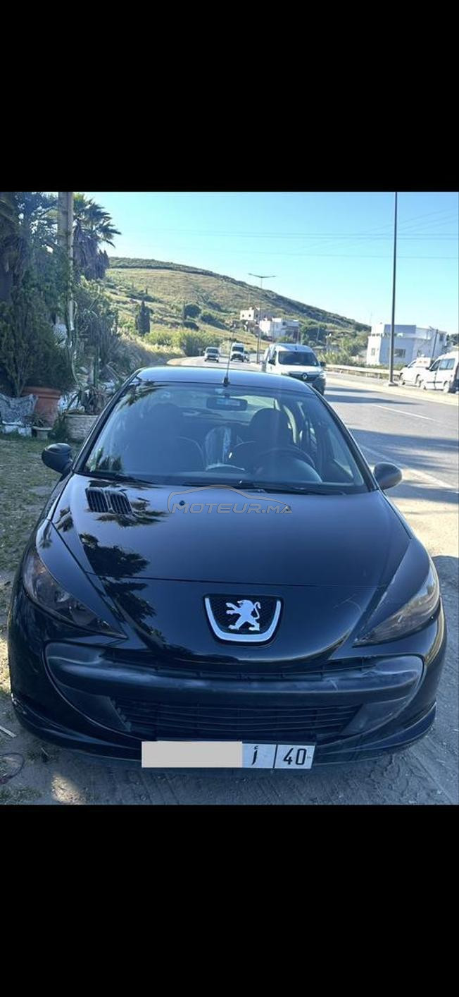 Peugeot 206 Essence Manuelle 2012 à Tanger