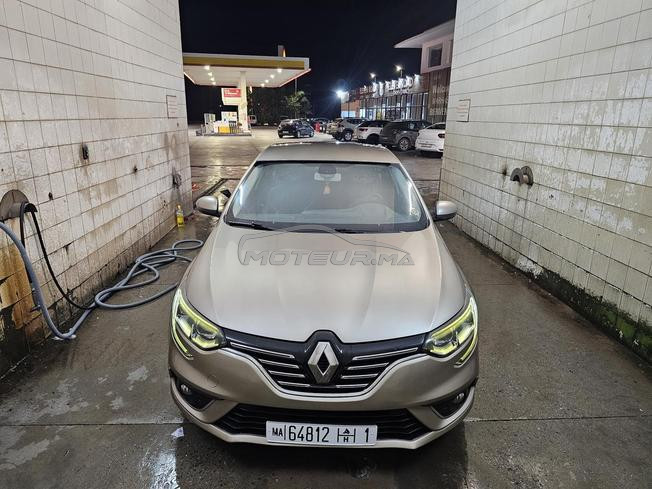 Renault megane 4 sedan intens 