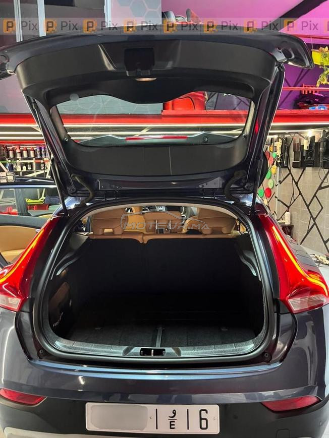 Volvo v40 cross country full option 