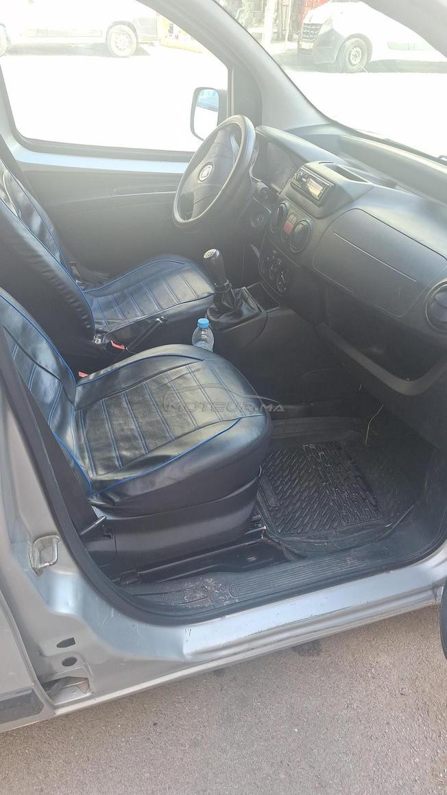 une voiture de travail à vendre