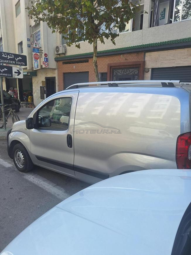 une voiture de travail à vendre
