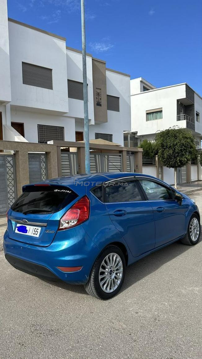 Ford Fiesta titanium modèle 2017 premier mah 