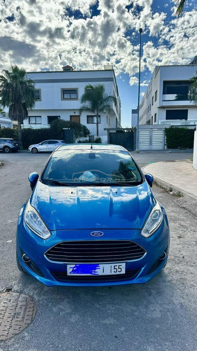 Ford Fiesta titanium modèle 2017 premier mah 