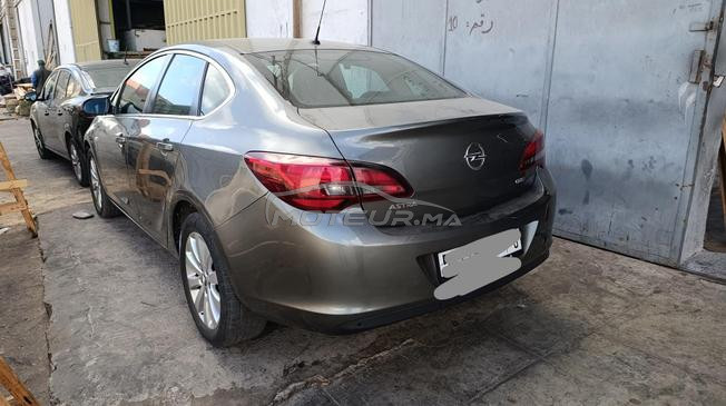 Opel Astra Diesel Manuelle 2019 à Casablanca