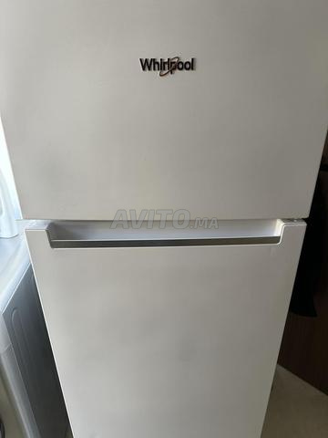 ثلاجة Whirlpool شبه جديدة - 2