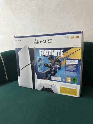 Ps5 PlayStation 5 Slim standard 1t neuf 2026 - 2