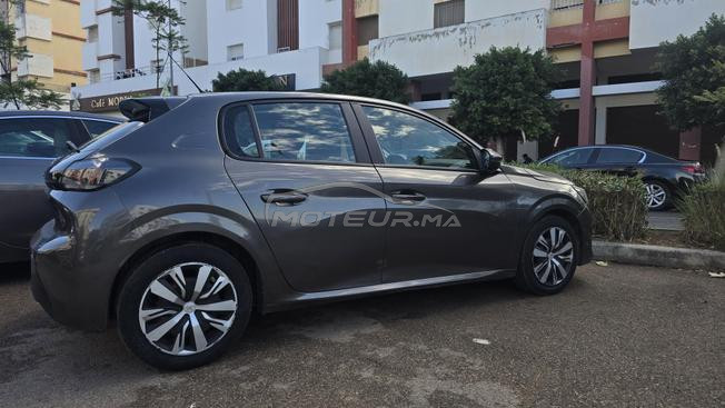 Peugeot 208 active 