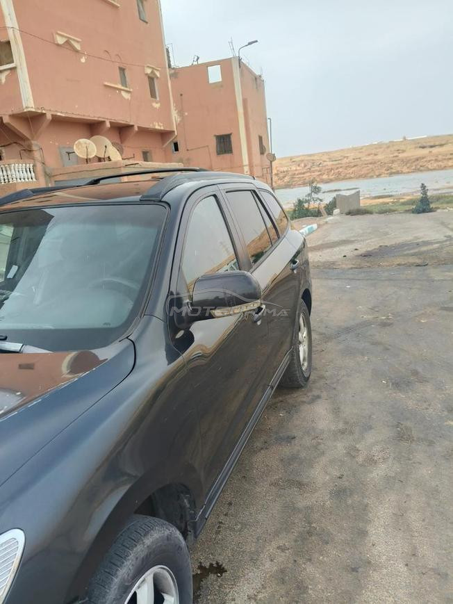 مدينة العيون