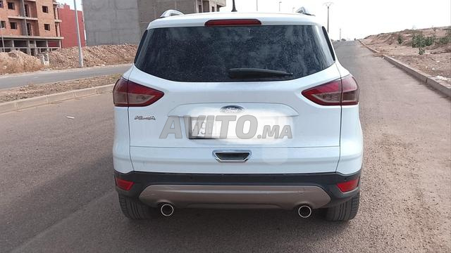 Ford Kuga propre