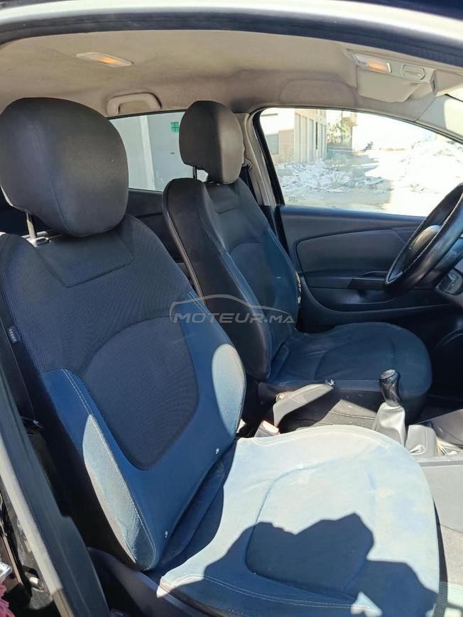 Renault Captur Diesel Manuelle 2016 à Bouznika