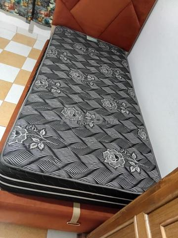 Deux moustiquaires avec leurs baldaquins, disponibles à Oujda - 2