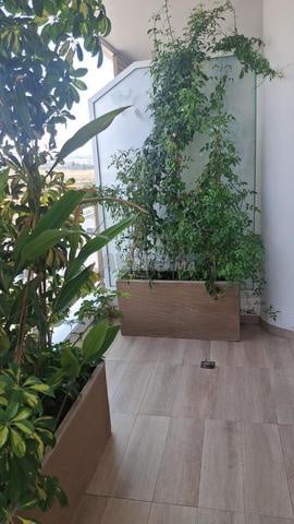 Studio spacieux meublé à louer – Dar Bouazza