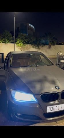 BMW الفئة الثالثة بنزين يدوي 2010 في أغادير