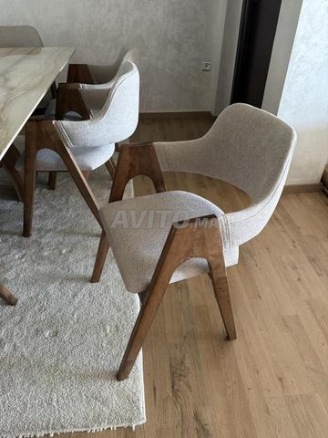 Chaise de salle à manger neuve - 2