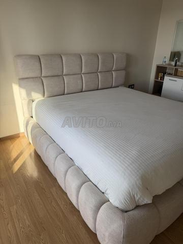Lit sans matelas - 2
