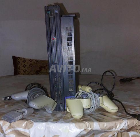 2PS2 2 Manettes Câbles USB16G carte SD 8GB - 2
