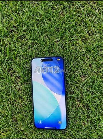 iPhone 15 Pro Max 256 GB - 2